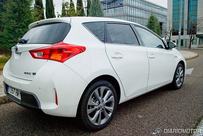 Toyota Auris Hybrid