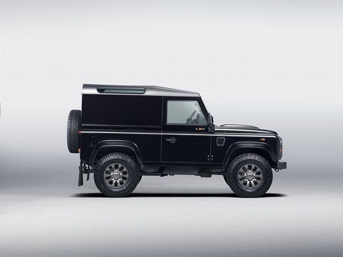 Land Rover Defender LXV