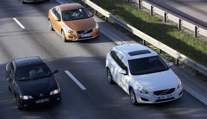 Jornadas de conducción segura Volvo 2013 en el Jarama
