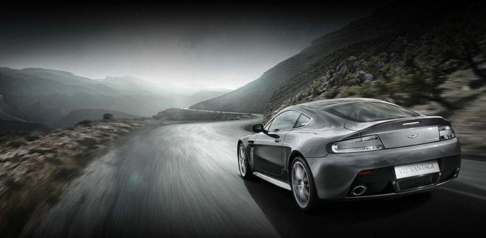 Aston Martin V12 Vantage