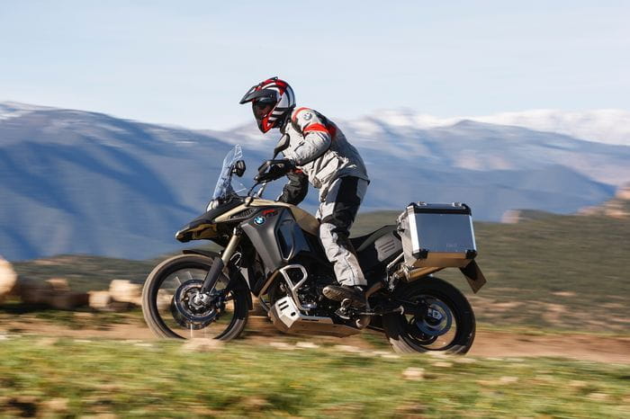 BMW F 800 GS Adventure, más capacidad off-road para la trail media de BMW