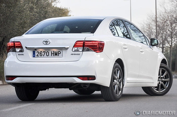 Toyota Avensis 120D, prueba