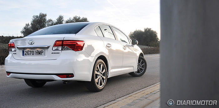 Toyota Avensis 120D, prueba