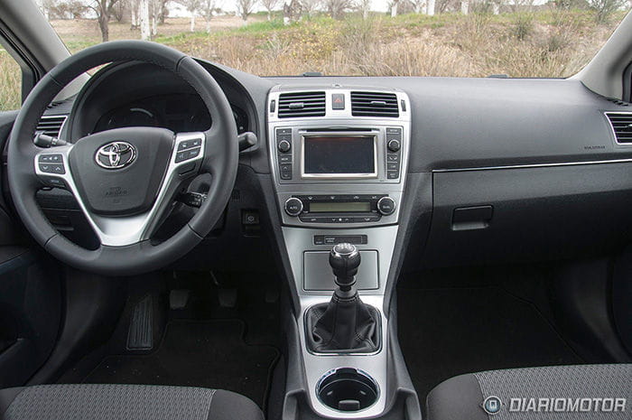 Toyota Avensis 120D, prueba