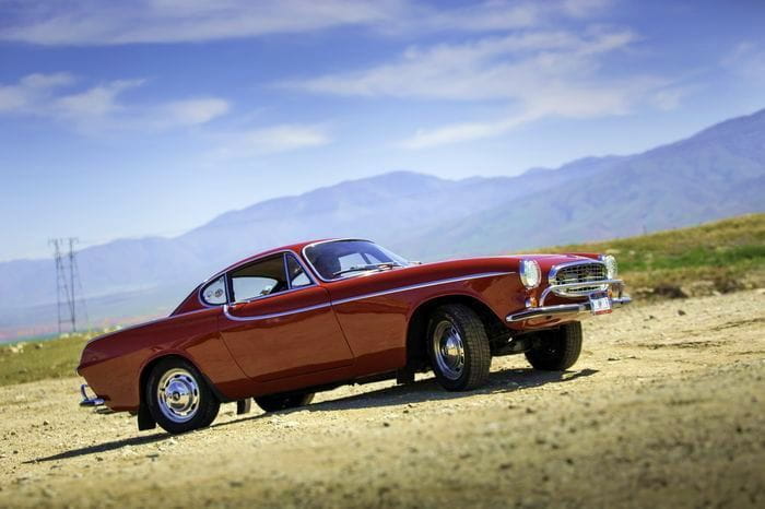 Tres millones de razones para creer: Irv Gordon se acerca a los 3 millones de millas en su Volvo P1800