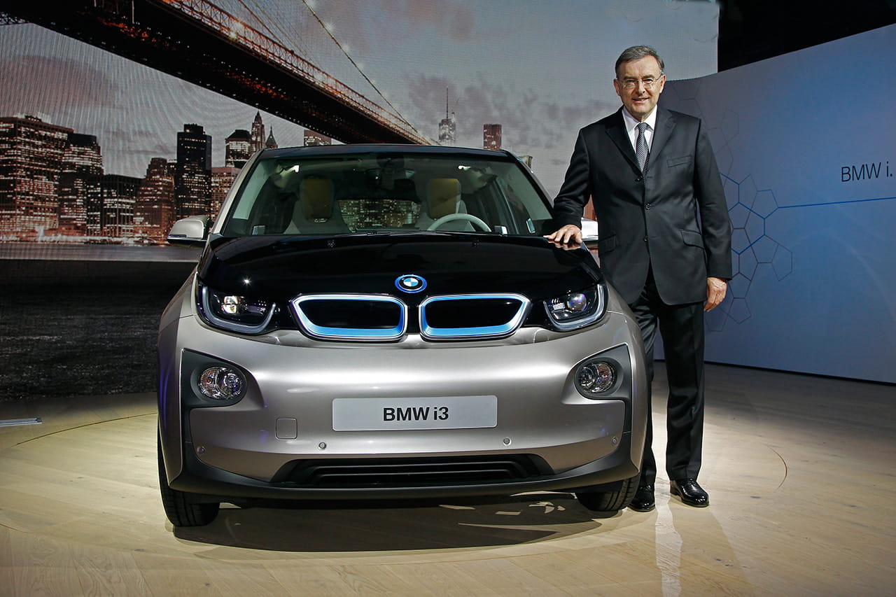 Vista frontal del BMW i3 durante su presentación oficial.
