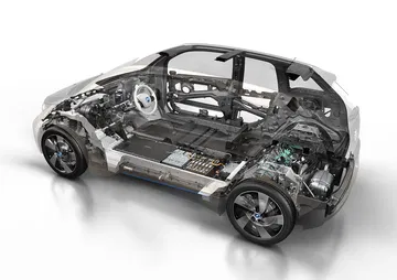 Vista lateral de la estructura y chasis del BMW i3.