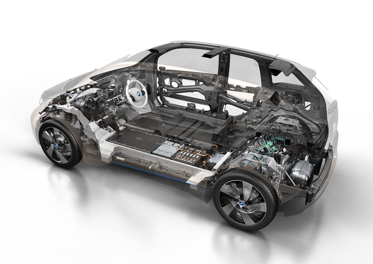 Vista lateral de la estructura y chasis del BMW i3.