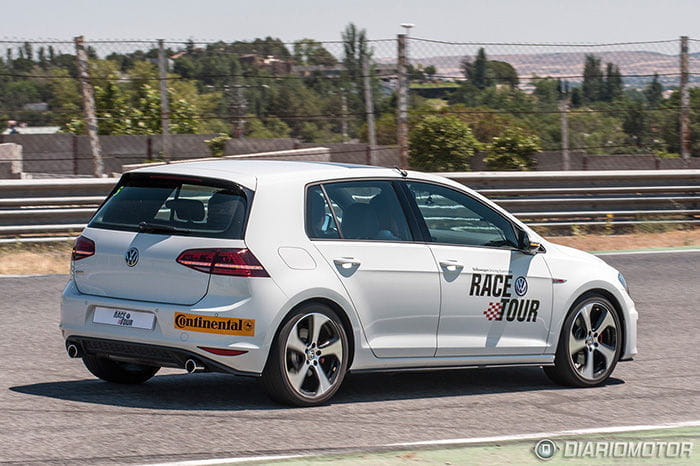 Volkswagen Golf GTI y GTD en el Circuito del Jarama