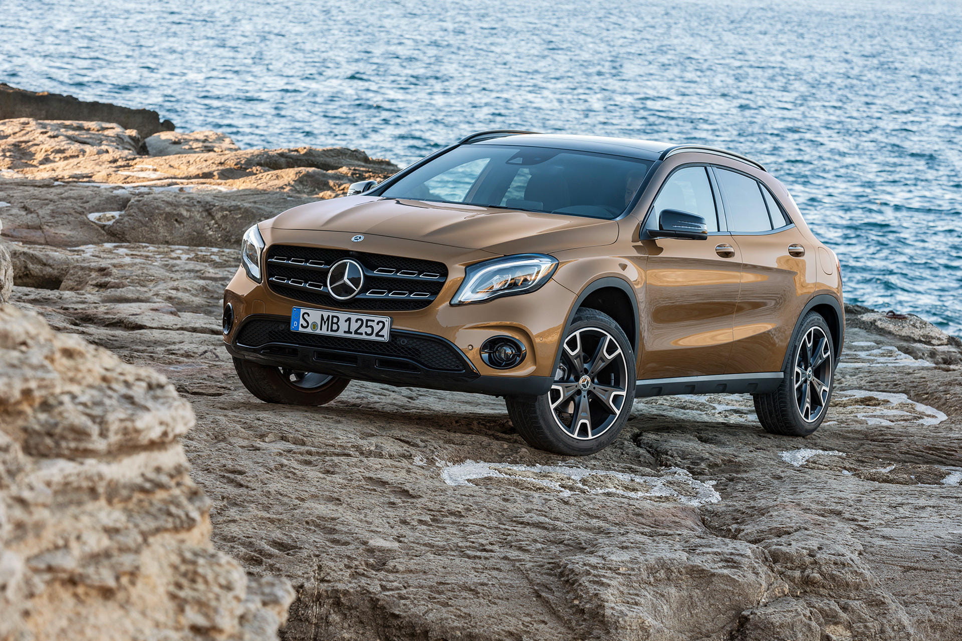 Mercedes GLA Mercedes GLA