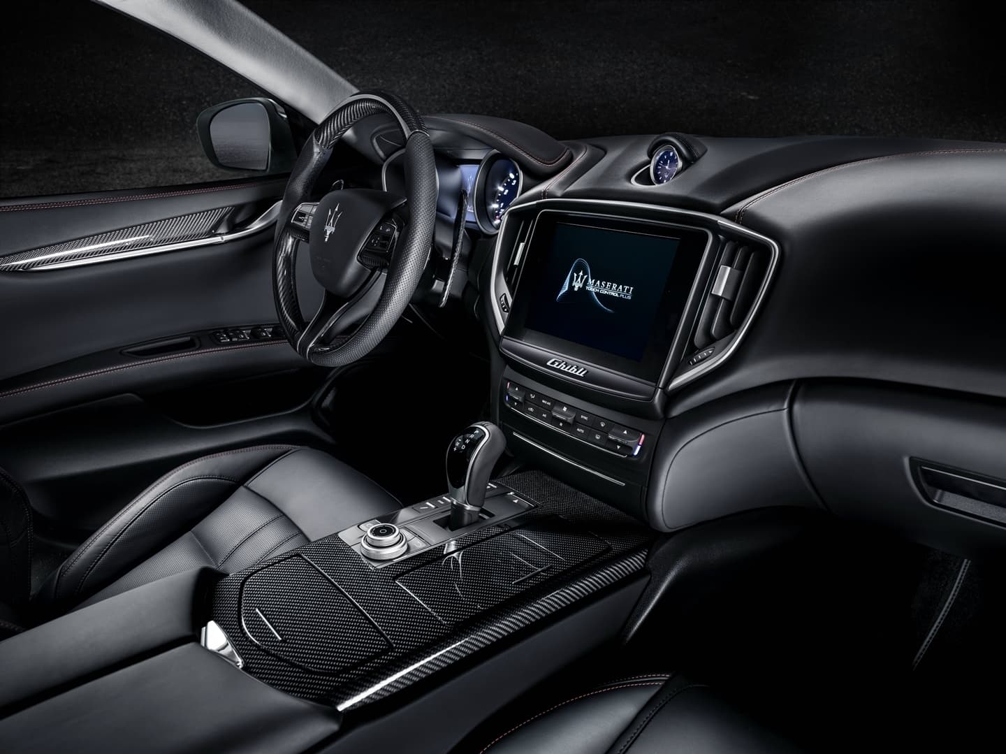 Maserati Ghibli Ficha 0418 003