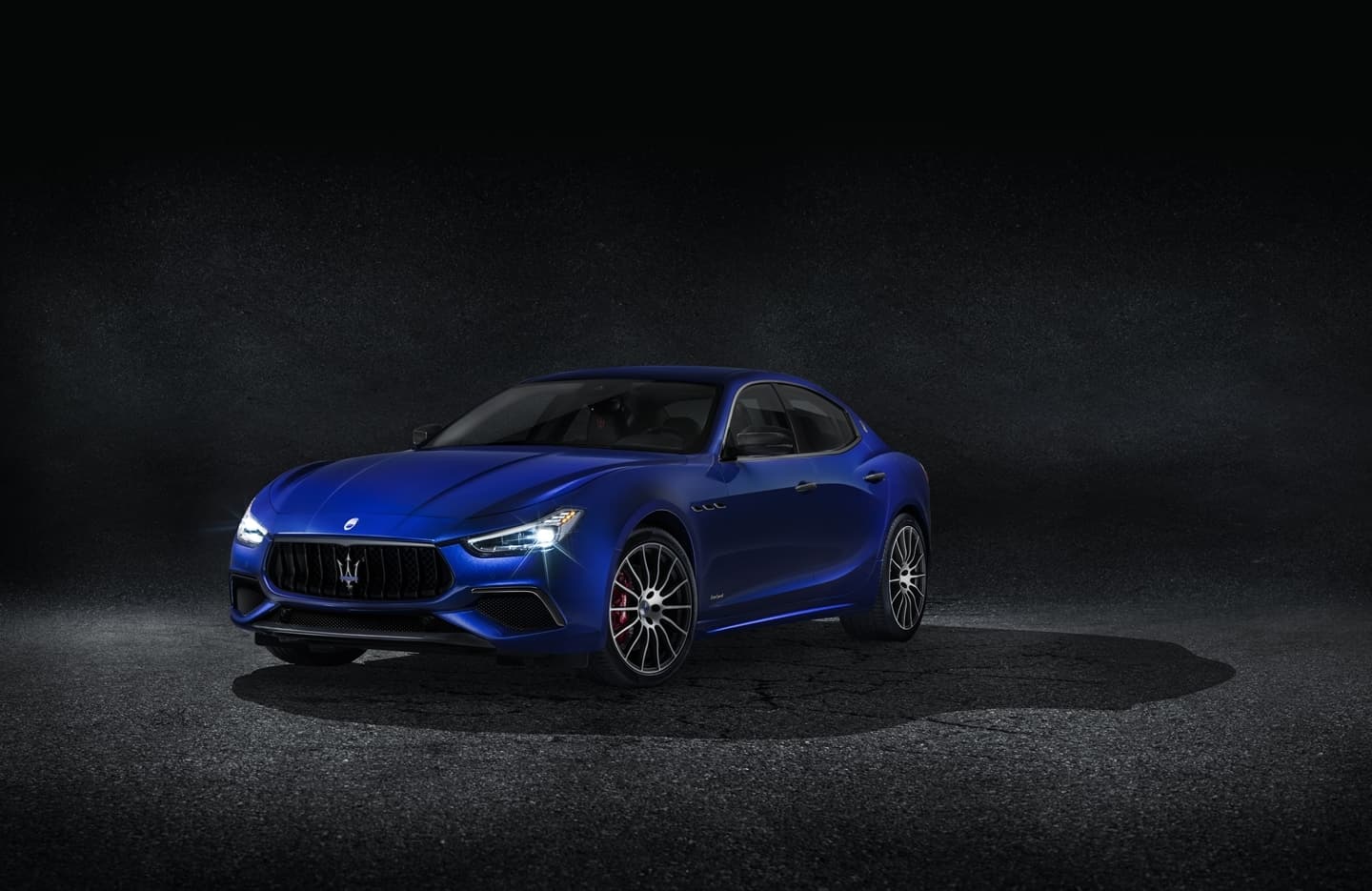 Maserati Ghibli Ficha 0418 016