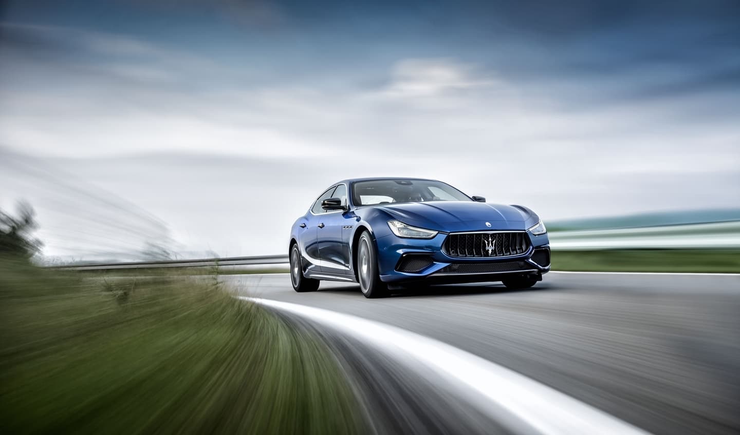 Maserati Ghibli Ficha 0418 020