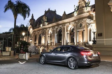 Maserati Ghibli Ficha 0418 023