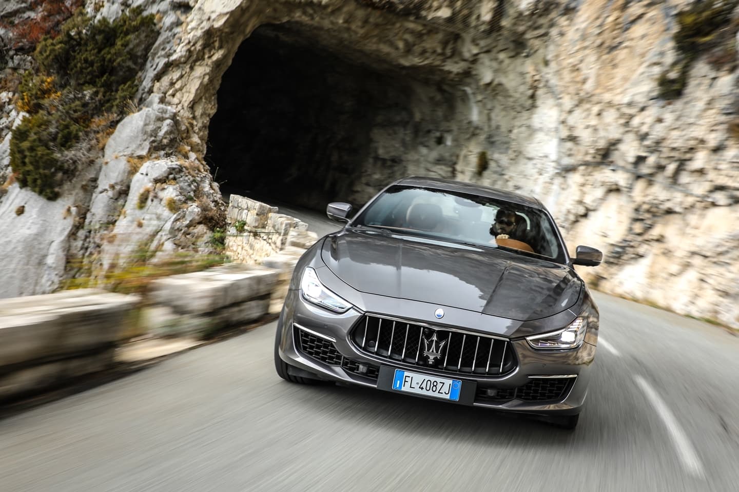 Maserati Ghibli Ficha 0418 024