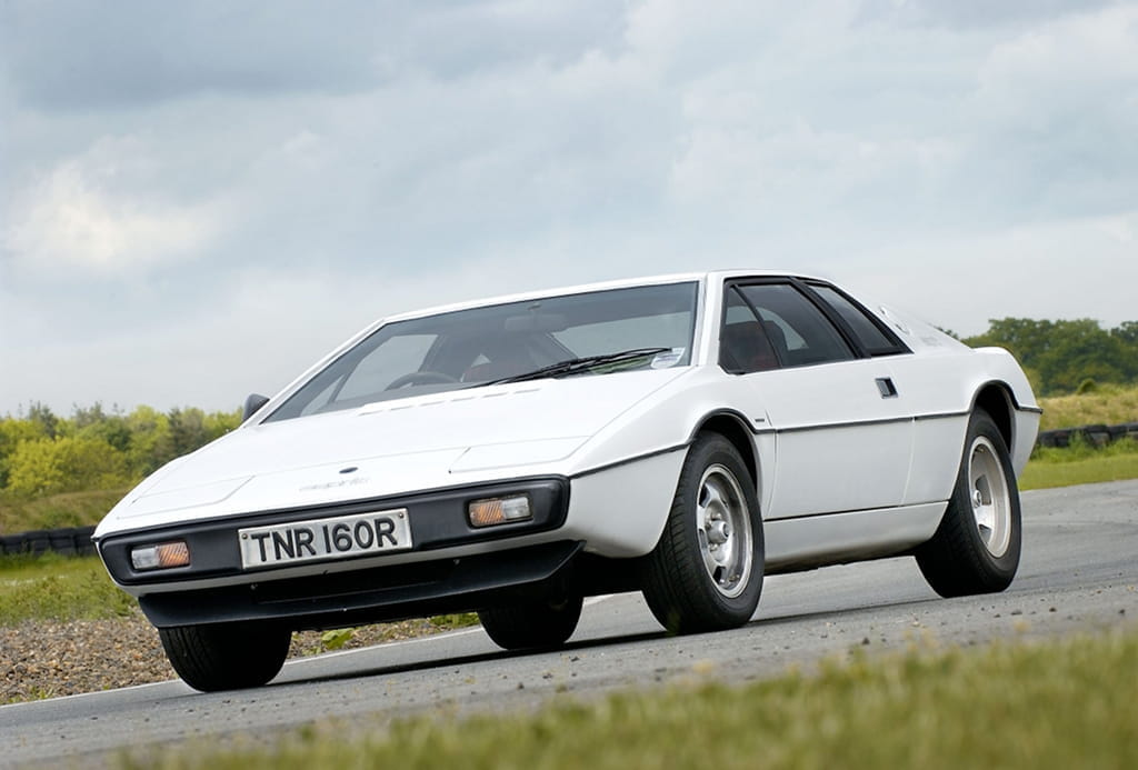 Lotus Esprit, historial del superdeportivo de Hethel