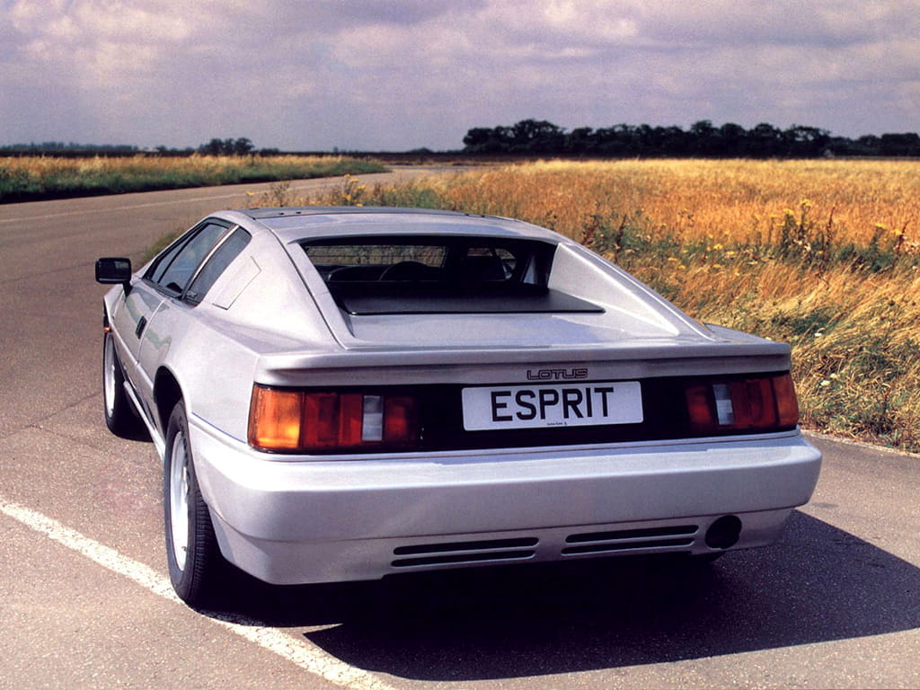 Lotus Esprit, historial del superdeportivo de Hethel