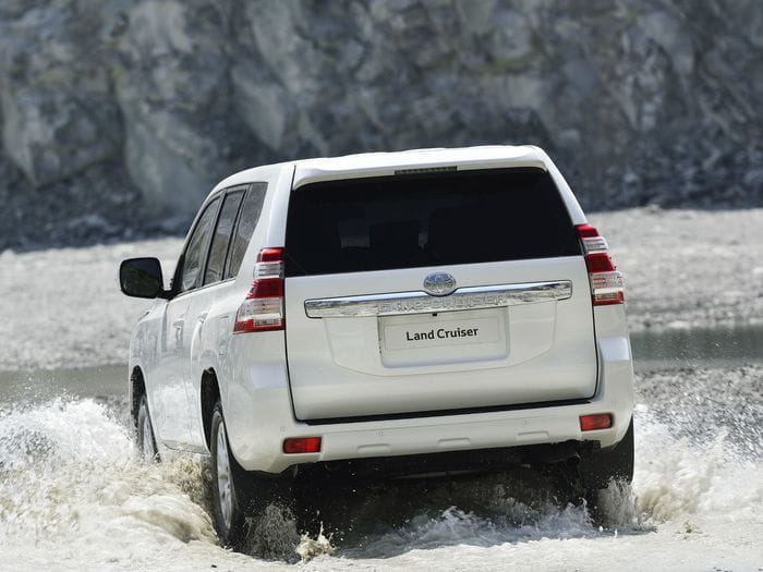 Toyota Land Cruiser 2014, renovación para el todoterreno universal