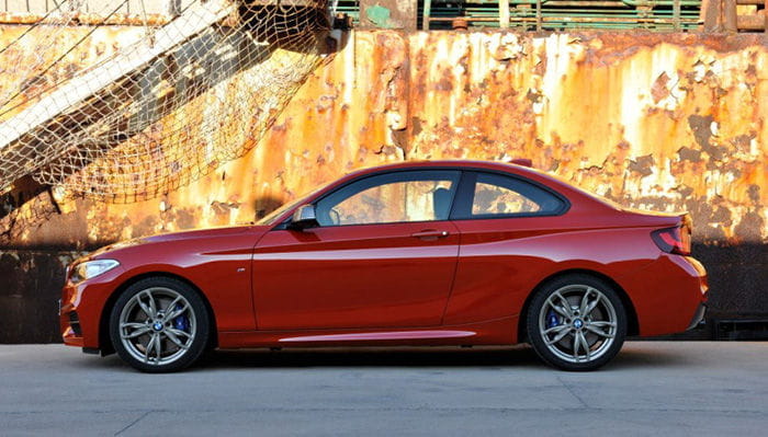 BMW M235i