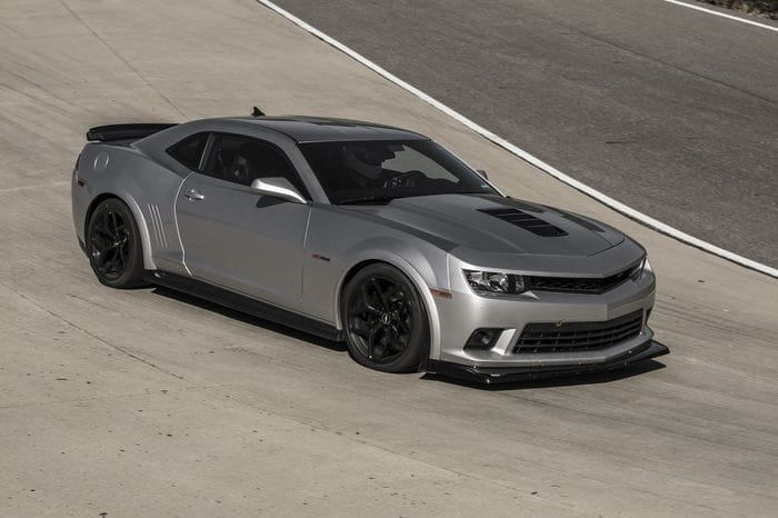 El Chevrolet Camaro Z/28 se gradúa en Nürburgring con un tiempo de 7'37''