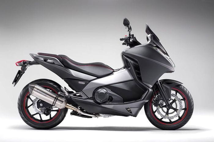 Honda Integra Sport Edition, dispuesta a plantar cara a las Yamaha T-MAX