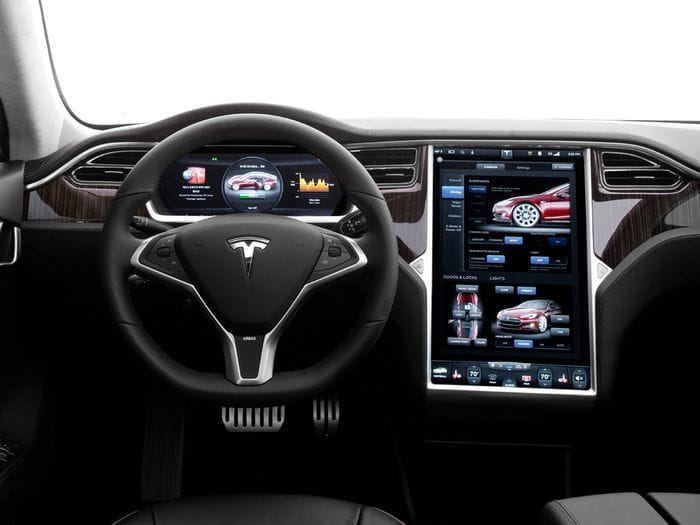 El Tesla Model S adelanta al Volkswagen Golf como líder de ventas en Noruega