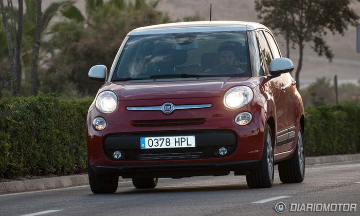 Coche del Año en Internet 2013: mucho espacio en una dosis concentrada. Ford B-MAX y Fiat 500L