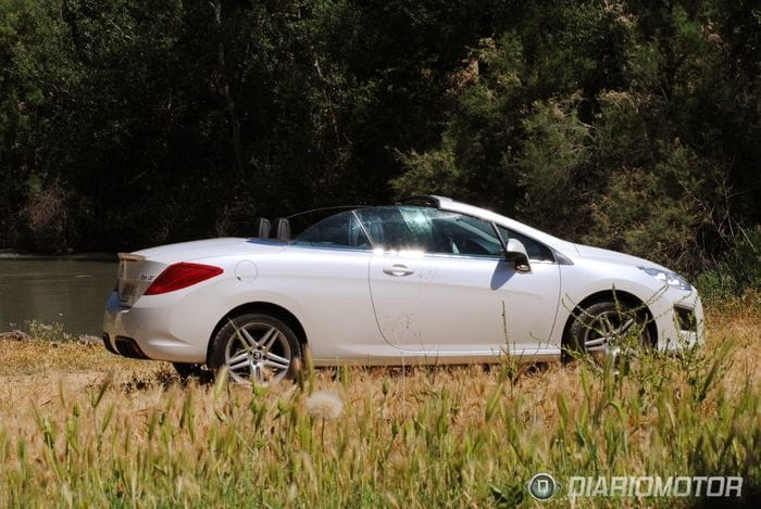 Peugeot 308 cc: recreando una nueva generación del descapotable de Peugeot