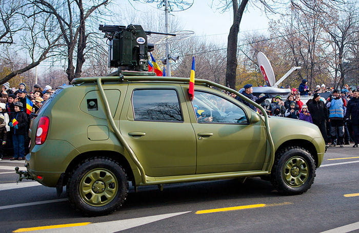 Dacia Duster Army