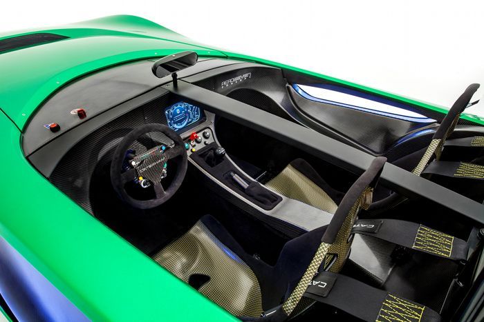 El Caterham AeroSeven será rediseñado antes de llegar a producción en 2015