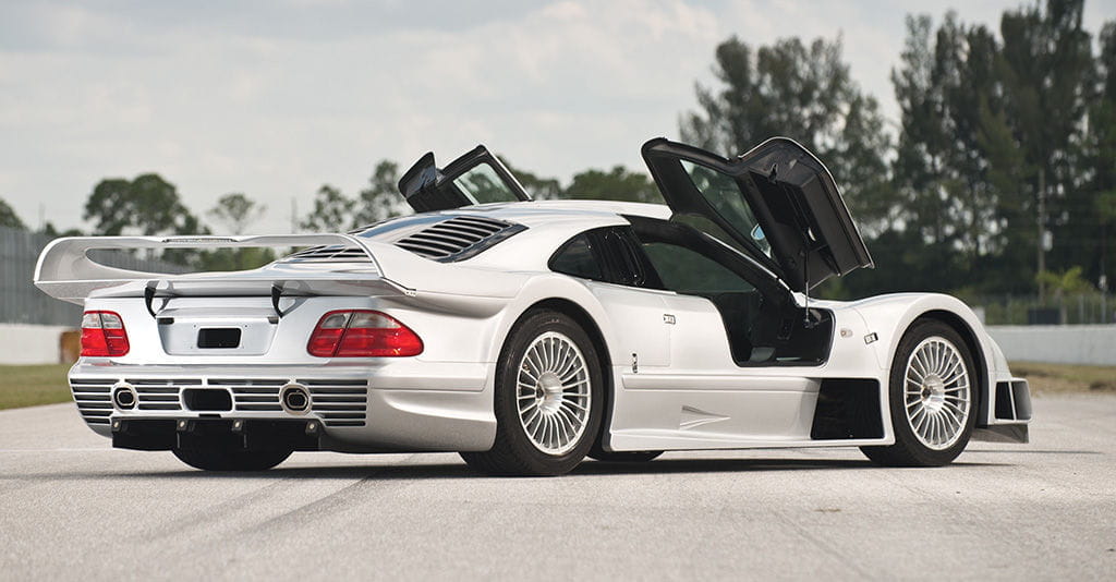 Porsche 911 GT1 y Mercedes CLK GTR