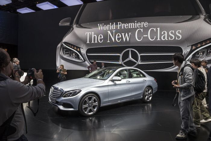 Mercedes Clase C: debuta en Detroit la piedra angular de Mercedes