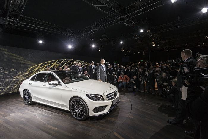 Mercedes Clase C: debuta en Detroit la piedra angular de Mercedes