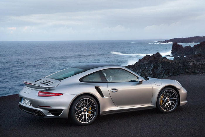 En Porsche dudan de la llegada de un Porsche 911 GT2