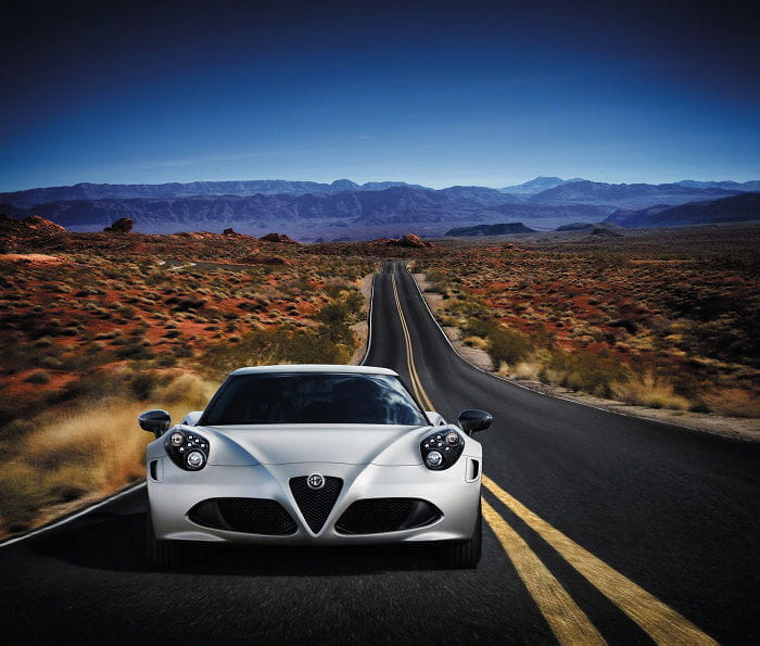 ¿No te gustan los faros del 4C? Alfa Romeo podría ofrecer los del Spider como opción 