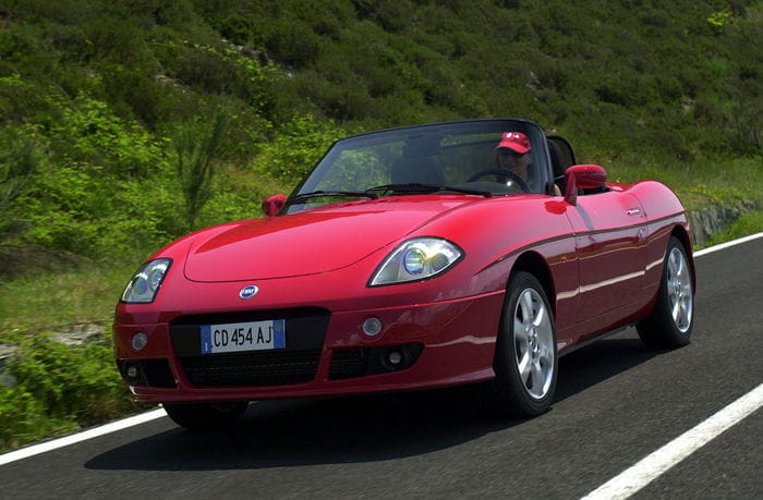 ¿Llegará el Alfa Romeo Spider como Abarth?¿Renace el Fiat Barchetta?