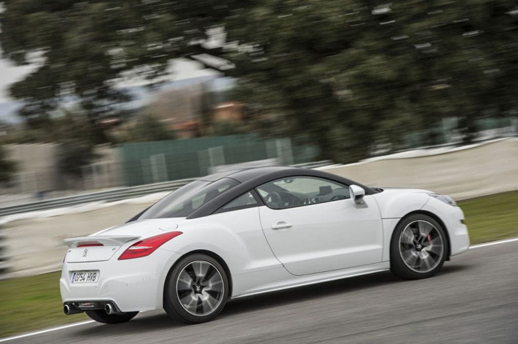 Peugeot RCZ R, todos los detalles y primeras impresiones desde el Jarama