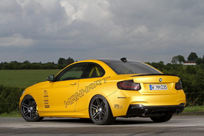 Manhart convierte al M235i en un animal de circuito 