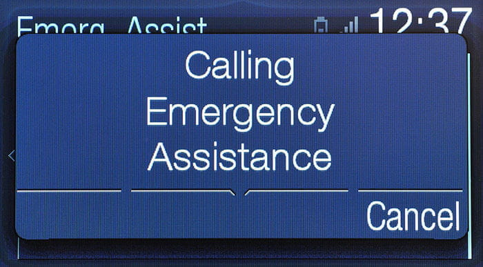 Ford Mustang con llamada de emergencia