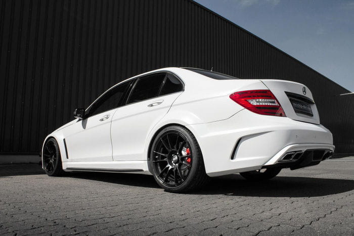 McChip-DKR prepara al Mercedes C63 AMG