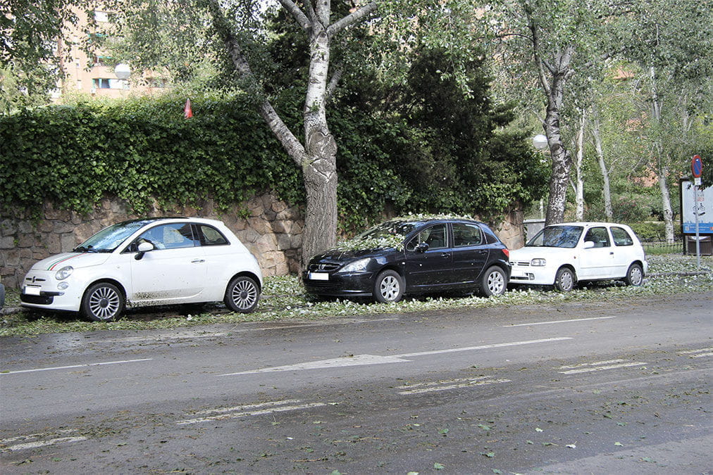 Granizada en Madrid, desperfectos en coches