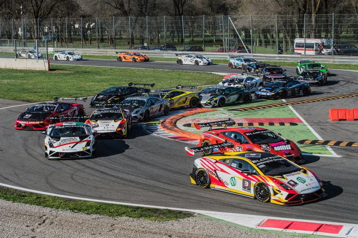 Lamborghini Huracán Super Trofeo: todo listo para el relevo generacional también en los circuitos 