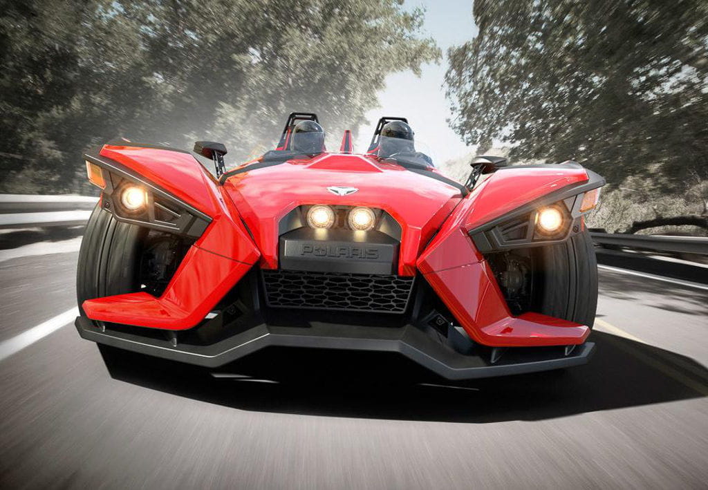 Polaris Slingshot, diversión sin aditivos: 175 caballos para 771 kg y sólo 3 ruedas