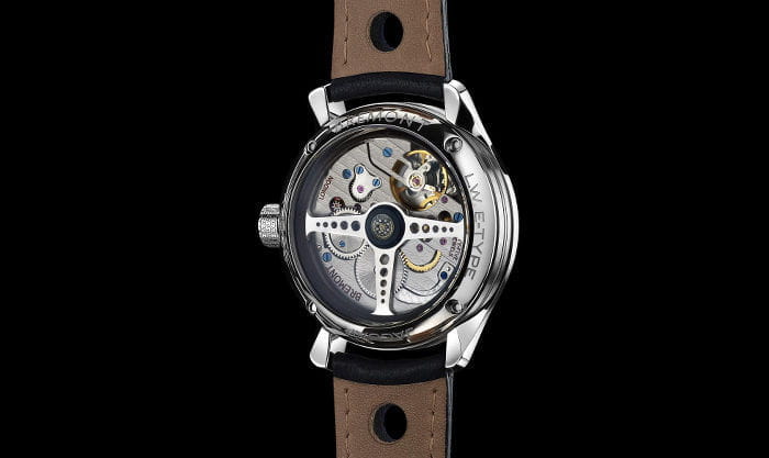 Jaguar y Bremont: un reloj limitado a 6 unidades para acompañar al E-Type Lightweight 