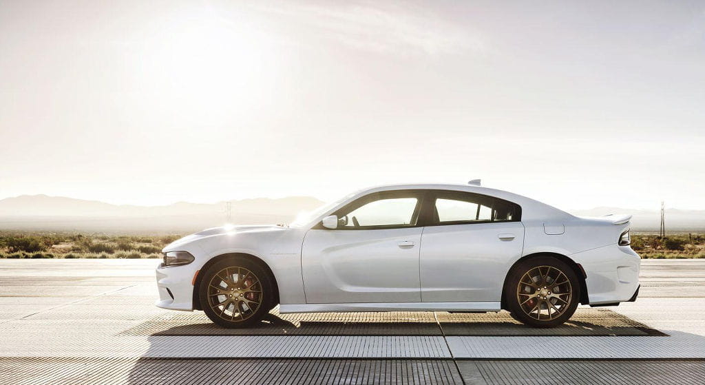 Dodge Charger SRT Hellcat: 717 caballos de descarado músculo americano