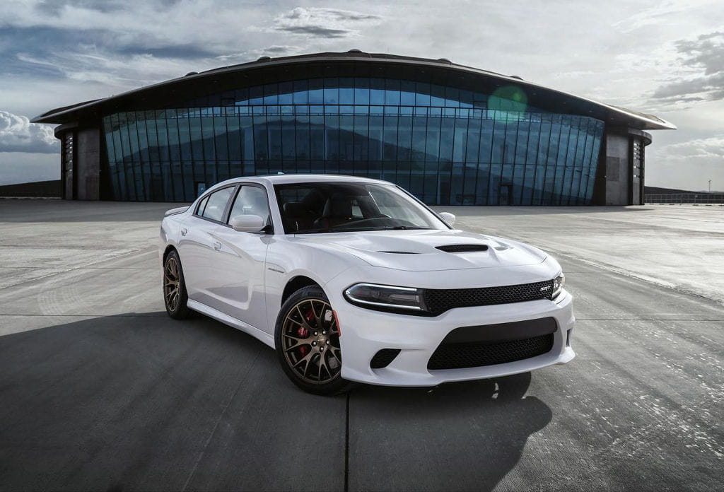 Dodge Charger SRT Hellcat: 717 caballos de descarado músculo americano