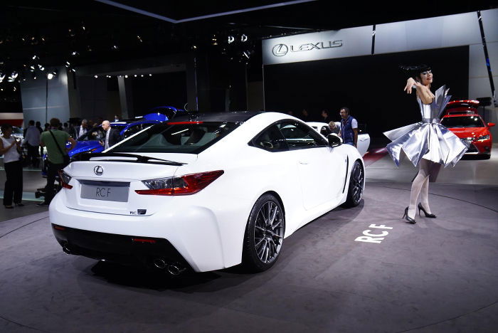 Lexus RC F 2015 en directo desde París