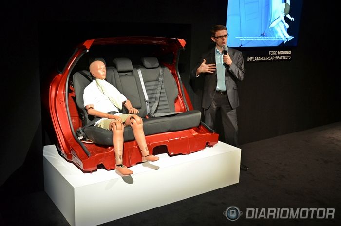 Así funcionan y explotan los cinturones-airbag del nuevo Ford Mondeo (Vídeo)