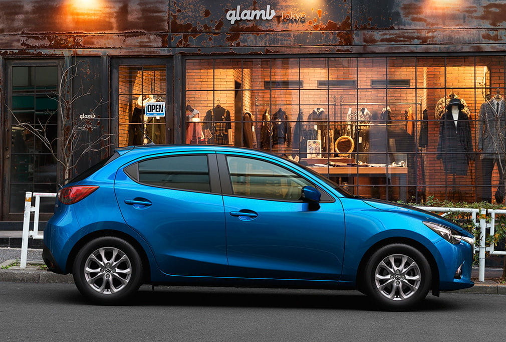 Mazda2 2015