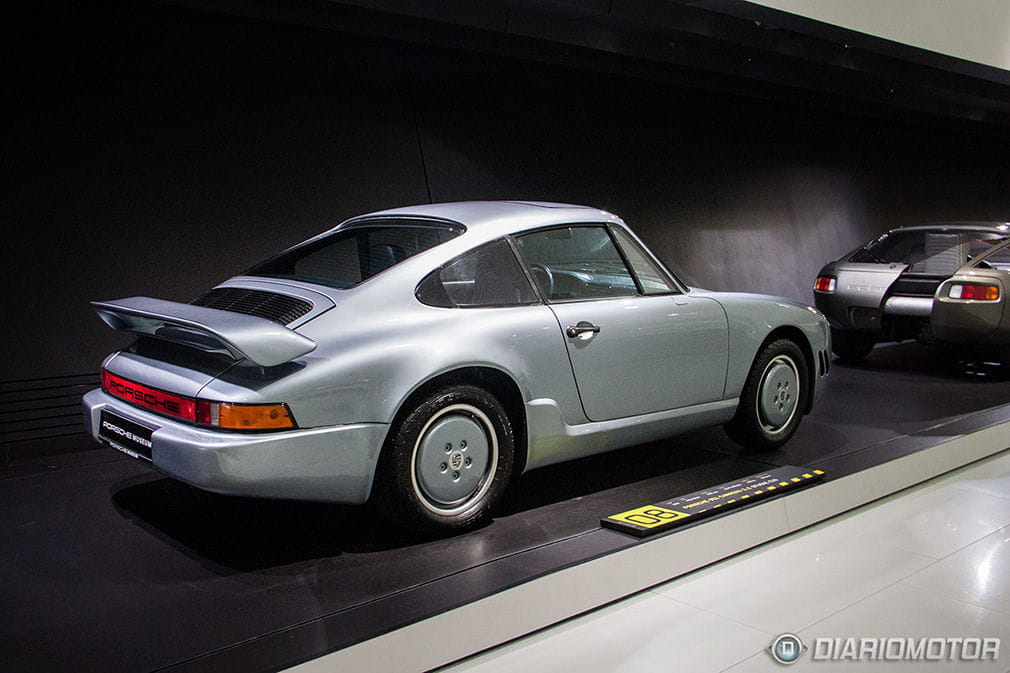 Porche Top Secret: 911 Carrera 3.2 E19, fluido y esculpido